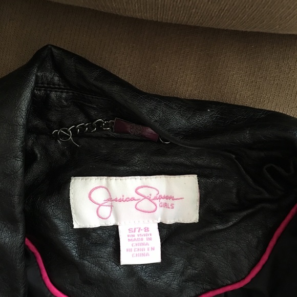 Leather jacket - Picture 2 of 4